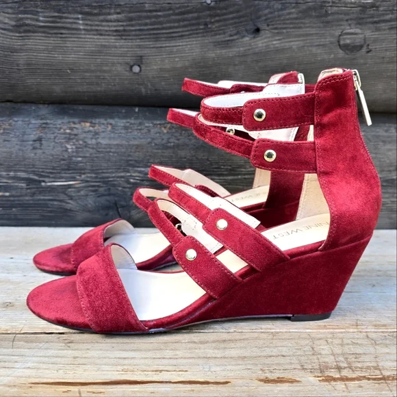 Nine West NEW!! Willison Red Wine Seude, Gold Studded Caged, Wedge Sandal. 9.5M - Picture 3 of 15